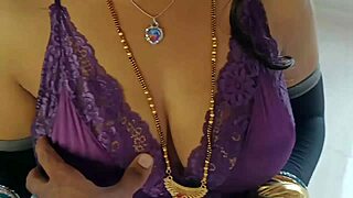 Damn, that hot bhabhi gets rough anal doggystyle from delivery boy!