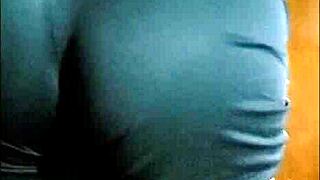 Doña Mary In Rico Shorcito Shows Off Her Massive Culote So Deliciously!