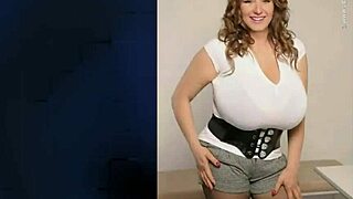 Huge boobs on this sexy bbw milf make her the perfect chubby wife with massive tits ready for action.