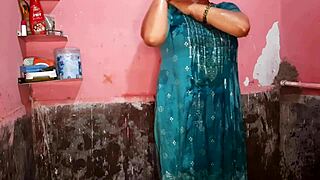 Nangi wife shows clean pussy and big boobs in bathroom indoor vibe 😍