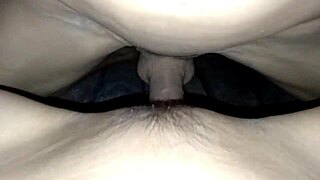 massage rooms give mature woman with hairy pussy an intense orgasm