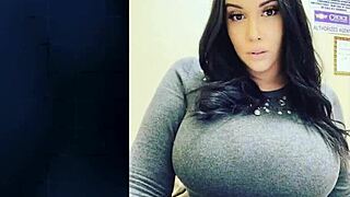 Huge boobs on this sexy bbw milf make her the perfect chubby wife with massive tits ready for action.