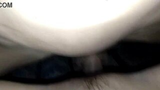 massage rooms give mature woman with hairy pussy an intense orgasm