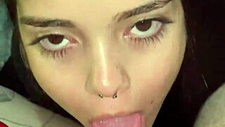 um boquete garganta profunda e uma cavalgada invertida da debora prado antes de dormir 😴🍆