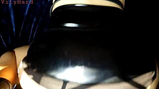 Vity hard masturbates until she cums in special solo for blog testosterona. Brazilian latina shows off her skills.