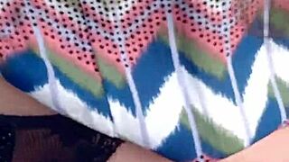 On the balcony, sucking and giving up the pussy outdoors