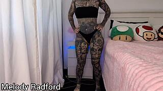 Big tits milf tries on gym tights in bedroom haul with curvy amateur style