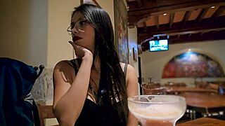 suertudo se folla a la novia resentida de alguien más 😏🍑