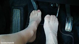 I love pumping my feet in birkenstocks with pantyhose close up