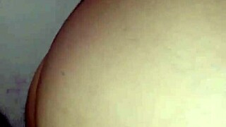 Mami spreads perfectly with young hung guy 😍