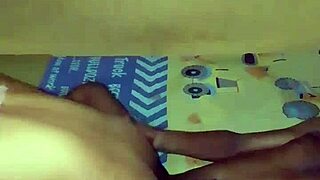 Amateur skinny small waist babe gets narrow ass massage from neighbor