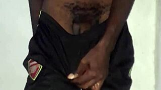 This Kenyan guy with a massive cock gives a homemade wank session on camera