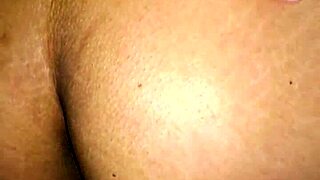 sexy housewife makes guy cum in missionary position