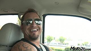 mofozo com busty amateur rides monster cock in intense anal pounding 😈🍑