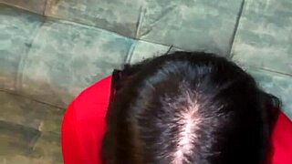 mi vecina me sorprende el día de mis cumpleaños con un encuentro hot en el gym al aire libre 😏💦