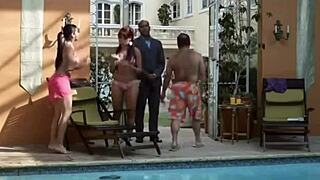 Colombian actress Linda Baldrich appears nude in the rich and intriguing film Sin Tetas No Hay Paraiso 2010.