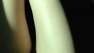 Ting xuan the chinese shemale casually pees and masturbates outdoors in public