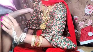 क्रिसमस स्पेशल एक्सएक्सएक्स साली को पहली बार जीजा ने चोद दिया सेक्सी सलवार सूट में. Arab Pakistani Indian hardcore creampie in amateur threesome with dirty talk.