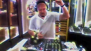 Mr matusalem remixes an erotic loop video from usa with brazilian and spanish game elements