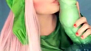 hey cutie, let's try some hot lesbian anal action tonight