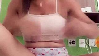 Bold Latina Novinha Gets Wild Outdoors