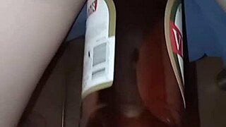 Gretala incinta è molto eccitata