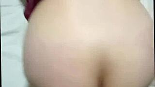 Curvy mature latina enjoys dirty homemade action with vino tinto making her moan richly