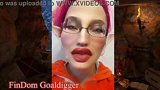 i like sweet boys... especially tall ones in glasses for kinky femdom cosplay fun