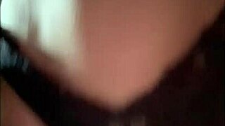 What makes this curvy latina ride dildo so deliciously in homemade amateur photoshoot?