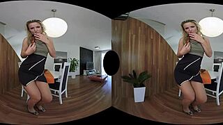 who knew samantha jolie could mix vr sex with toying her pussy, but is it as hot as real missionary fucking?