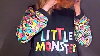 Bonneyuwu masturbates with dildo and teddy in pajamas