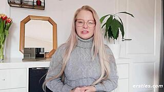 hey cutie, wanna watch me squirt with my dildo while i masturbate?