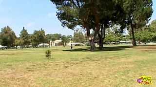 Brunette babes meet up and dive into steamy lesbian pussy licking with toys and orgasms! 👩‍❤️‍💋‍👩💦