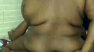 Early Morning Sexy Pussy Fucking in Missionary Style