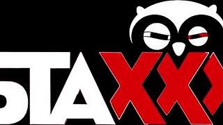 Asian Babe Jade Experiences Intense Double Penetration Fucking Outdoors