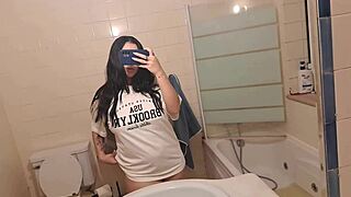 nymphomaniac girl makes guy cum inside her riding cowgirl in 5 minutes