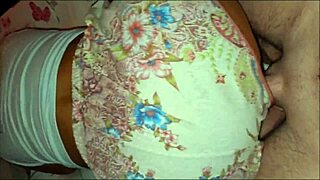 Chubby blonde couple gets close up with barefoot fingering in homemade curvy ass fetish play