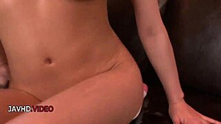 Oily Seductive Asian Babe Tsubasa Aihara Fucks Tight Cunt With Pulsing Vibes