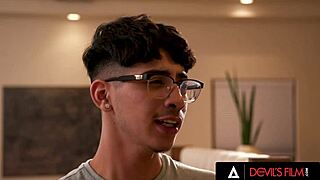 Hot Babe Heather Honey Gets Big Titties Bouncing While Fat Ass Takes Rough Banging