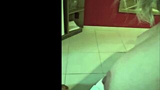 Why does this married businesswoman from Parana suck two penises at the gloryhole?