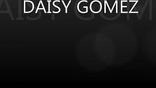 Hey, check out sexy Daisy Gomez dancing wild on webcam
