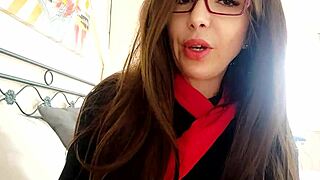 stepmom gives you a hot massage and more in pantyhose, feeling that mommy vibe 😘💆‍♂️