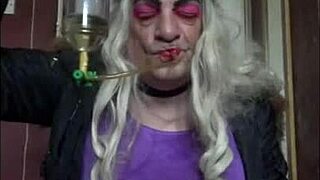 I love tasting my shy bisexual lover's pee while we film it