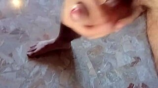 Nice average cock jerking off with cumshot in amateur european homemade style 😊