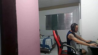 Guy catches mature masturbating her asshole