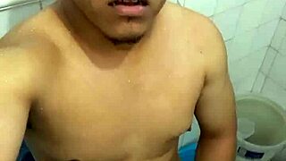 Overwhelmed with Passion While Masturbating to a Satisfying Cumshot