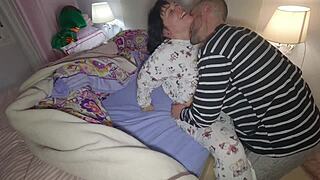 Homemade Sex with Hot Wife Getting Fucked and Cumshot in Mouth Amateur Milf with Big Pussy