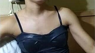 alice lemes shows off big ass and clit in making off video