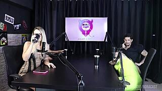 Hey, check out these compilados featuring Joice Muller on sheer red!