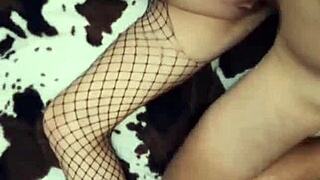 Hey, check out this real mature woman experience.